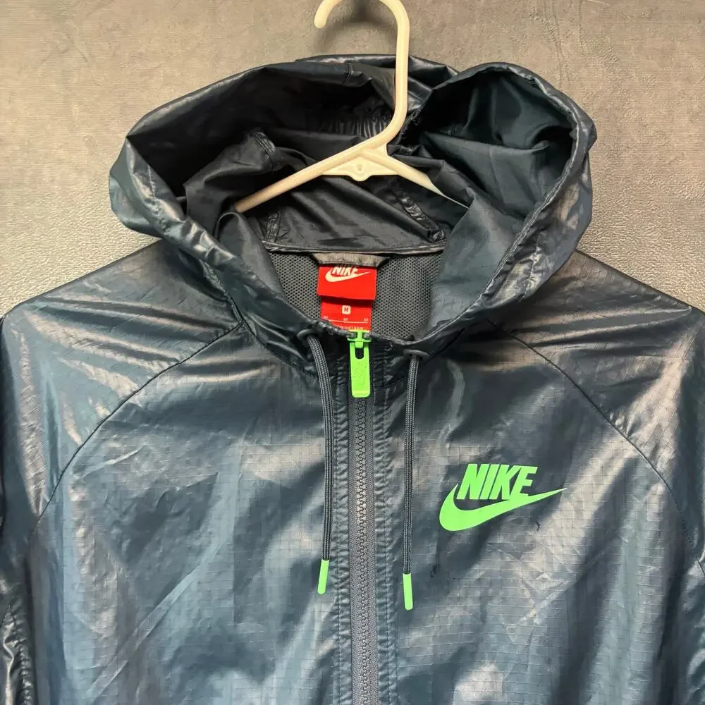 Nike Windrunner Jacket Logo Full Zip Hooded Lightweight Windbreaker Gorpcore